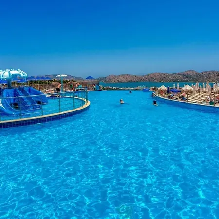 Water Park (adults Only) 엘운다
