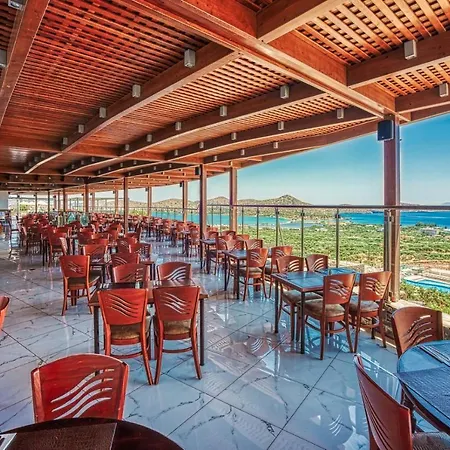 Elounda Water Park Residence Hotel Resort 4*